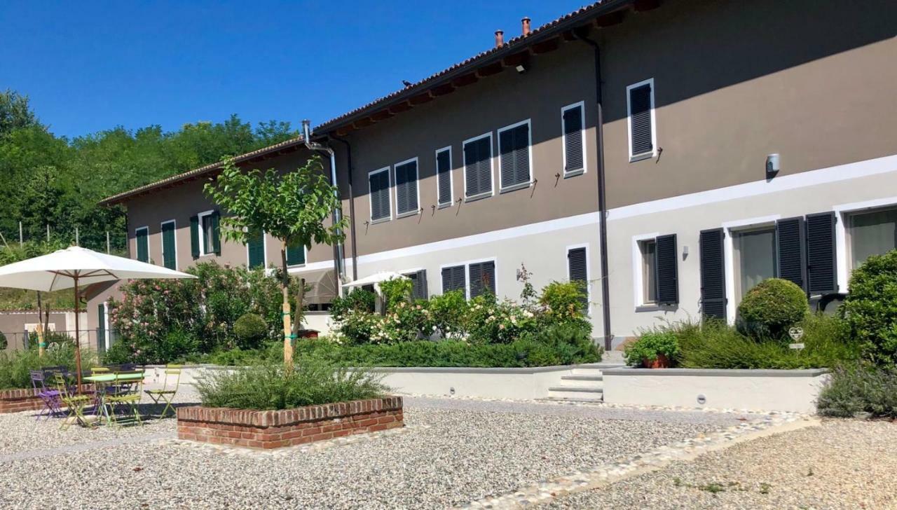 Cascina Castagneto Hotel CastellʼAlfero Exterior foto